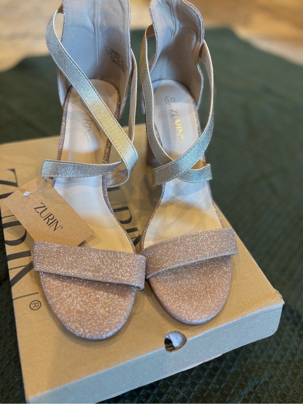 ZURIN Rose Gold Glitter Strappy Block Heel Sandals Size 8.5 NWT